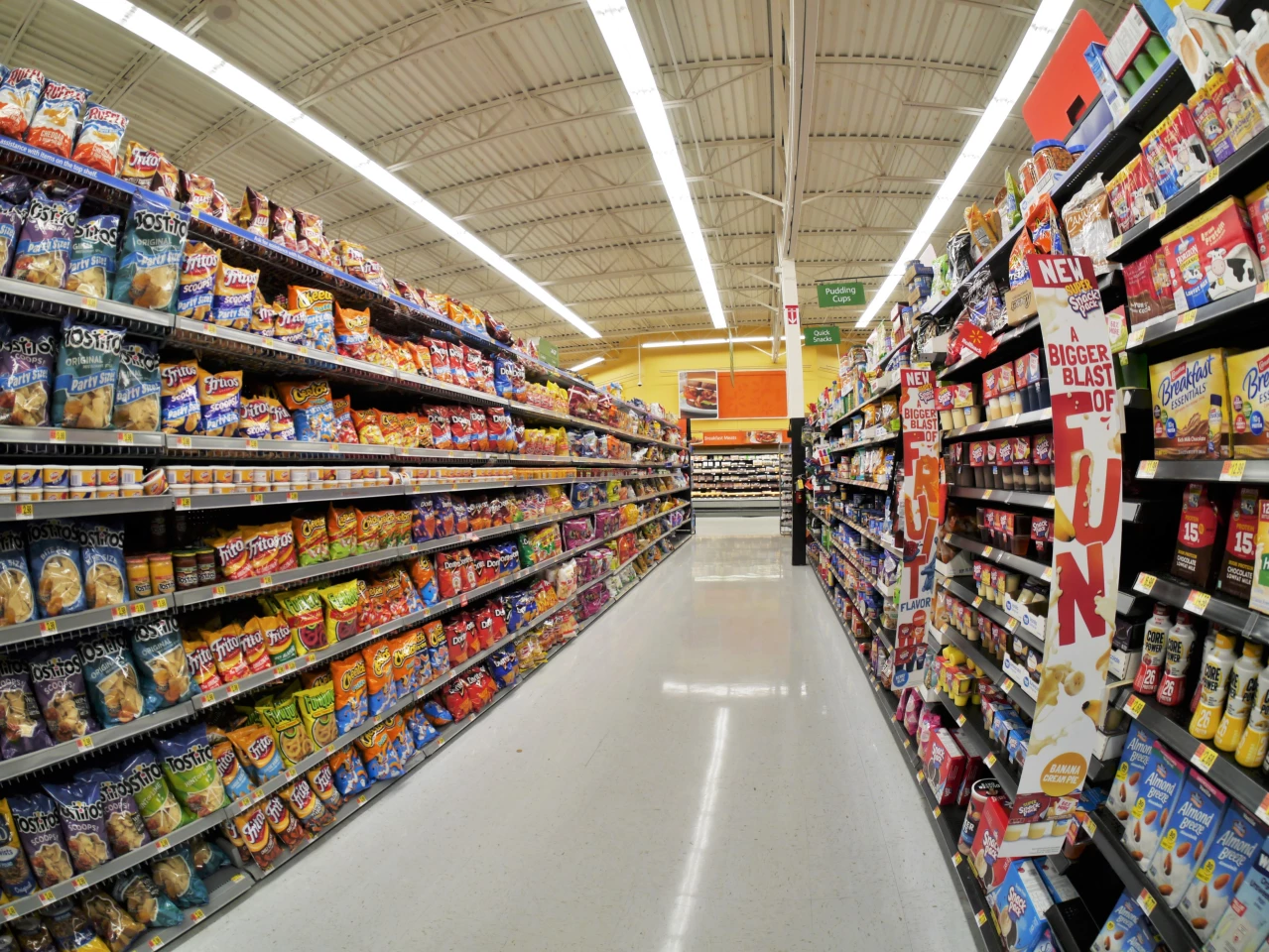 Tato ulička Walmart je zaplavena UPFS